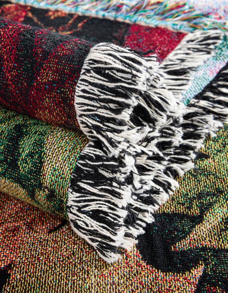 Detail image of 4' 6 x 6' Fallen Leaves Throw Blanket