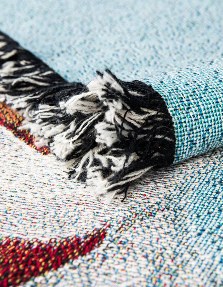 Detail image of 4' 6 x 6' Deer and Snowman Throw Blanket