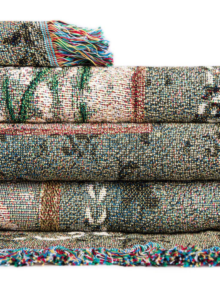 Detail image of 4' 6 x 6' Garden Maze Throw Blanket