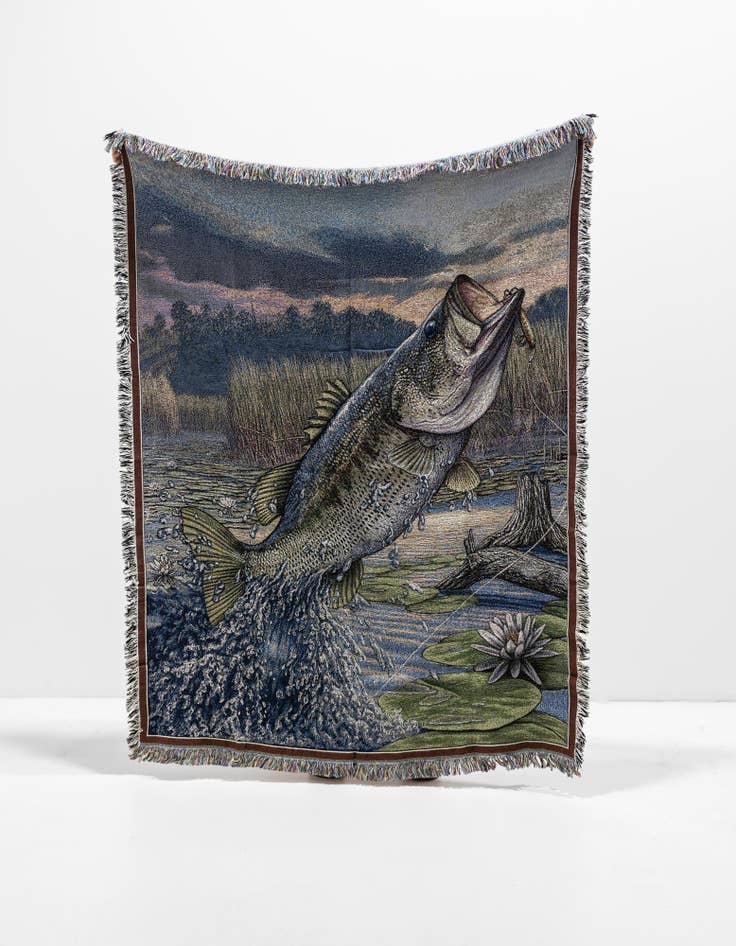 Detail image of 4' 6 x 6' First Strike Throw Blanket