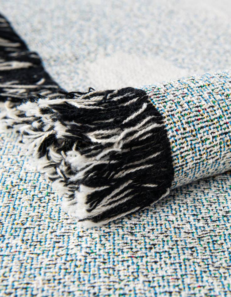 Detail image of 4' 6 x 6' Bunny with Glasses Throw Blanket