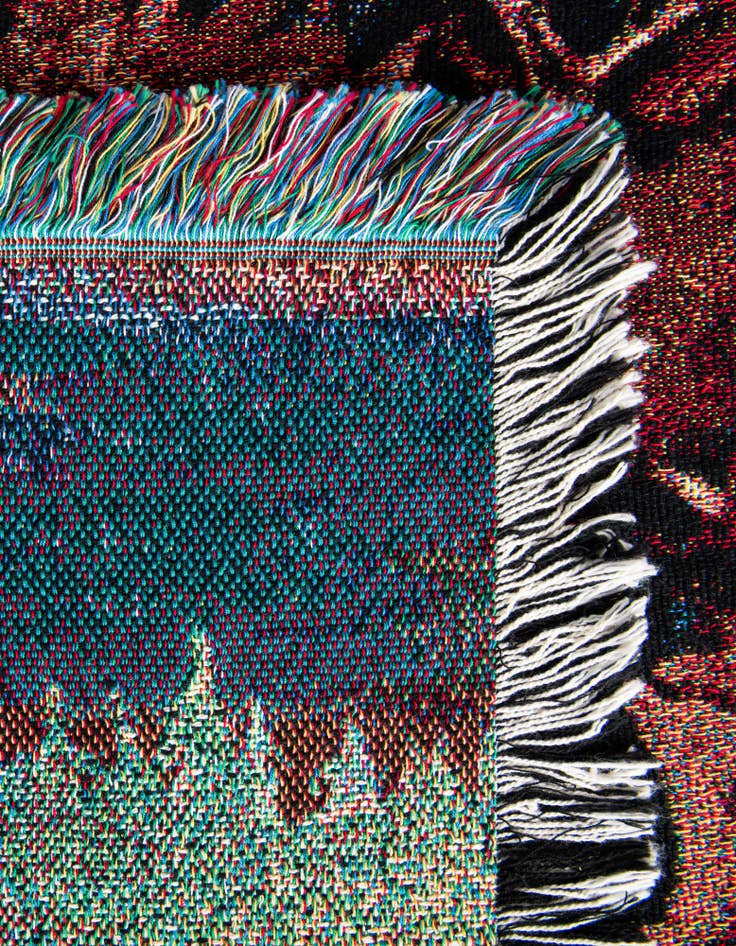 Detail image of 4' 6 x 6' Yellowstone Throw Blanket