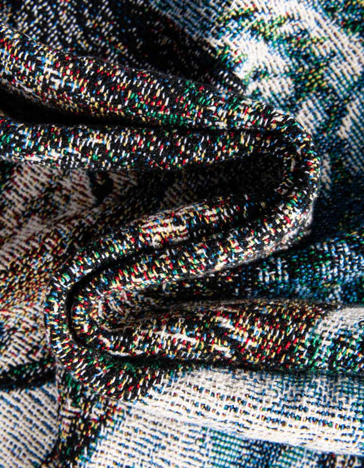135cm x 185cm Wolf Lodge Throw Blanket