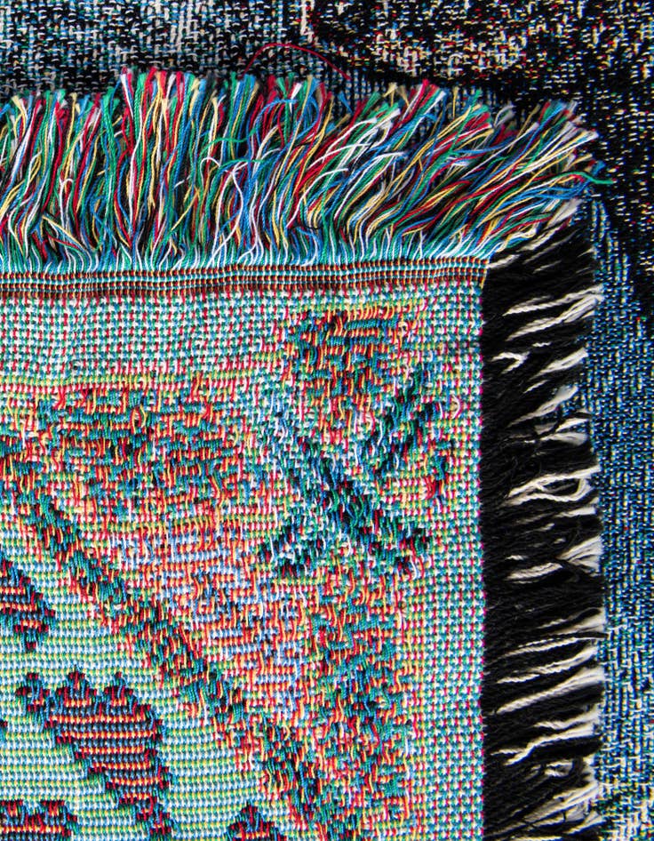 Detail image of 4' 6 x 6' Wolf Lodge Throw Blanket