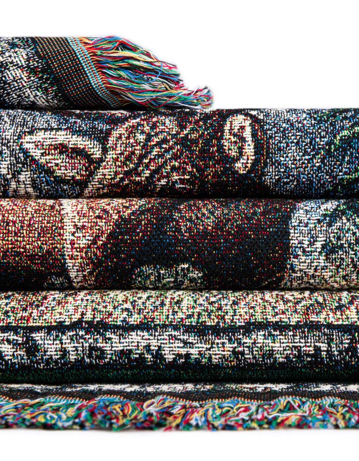 Detail image of 4' 6 x 6' Elk Lodge Throw Blanket