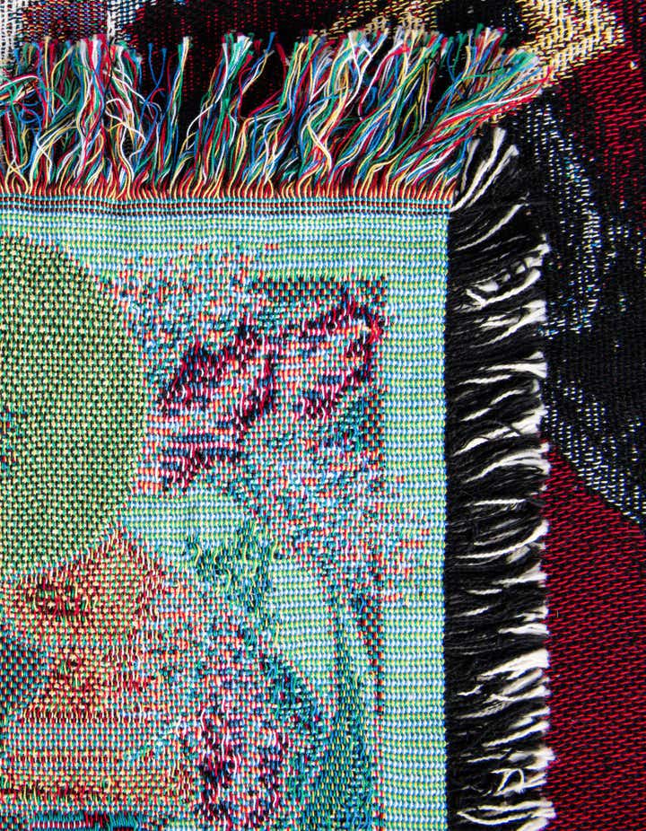 135cm x 185cm Down I Go Throw Blanket