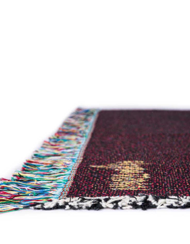 Detail image of 4' 6 x 6' 70's Sunset Throw Blanket