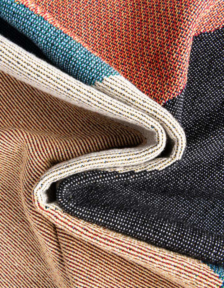 135cm x 185cm Orbit Throw Blanket