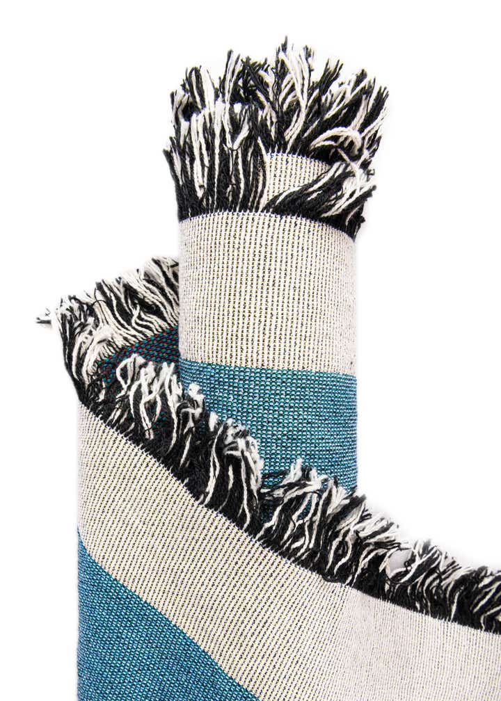 135cm x 185cm Orbit Throw Blanket