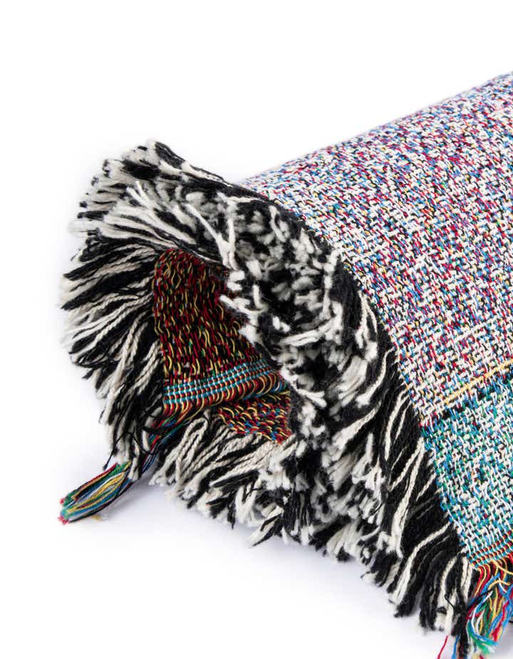 135cm x 185cm Bay Regatta Throw Blanket