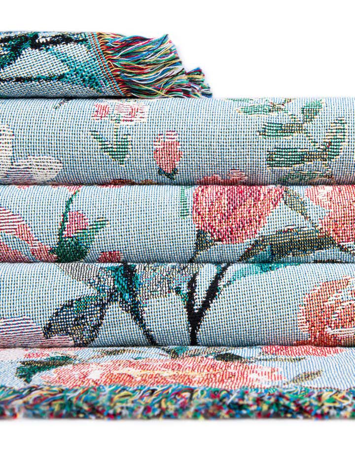 135cm x 185cm Floral-Pink Bloom Throw Blanket