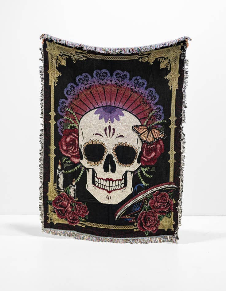 Detail image of 4' 6 x 6' Day of the Dead Throw Blanket