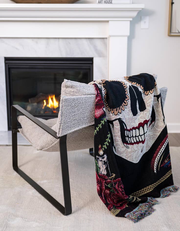 Detail image of 4' 6 x 6' Day of the Dead Throw Blanket