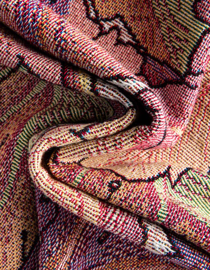 Detail image of 4' 6 x 6' William Morris Acanthus Leaves Sherbet Throw Blanket