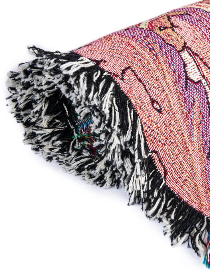 Detail image of 4' 6 x 6' William Morris Acanthus Leaves Sherbet Throw Blanket