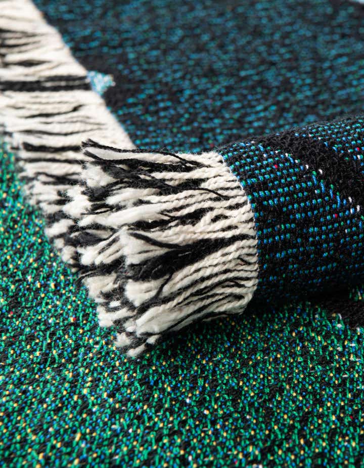 4' 6 x 6' Spring Peeking Through Throw Blanket