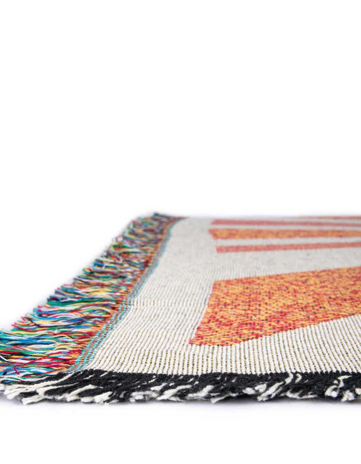 135cm x 185cm Hello Sunshine Throw Blanket