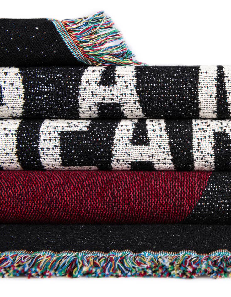 Detail image of 4' 6 x 6' A Teacher Throw Blanket