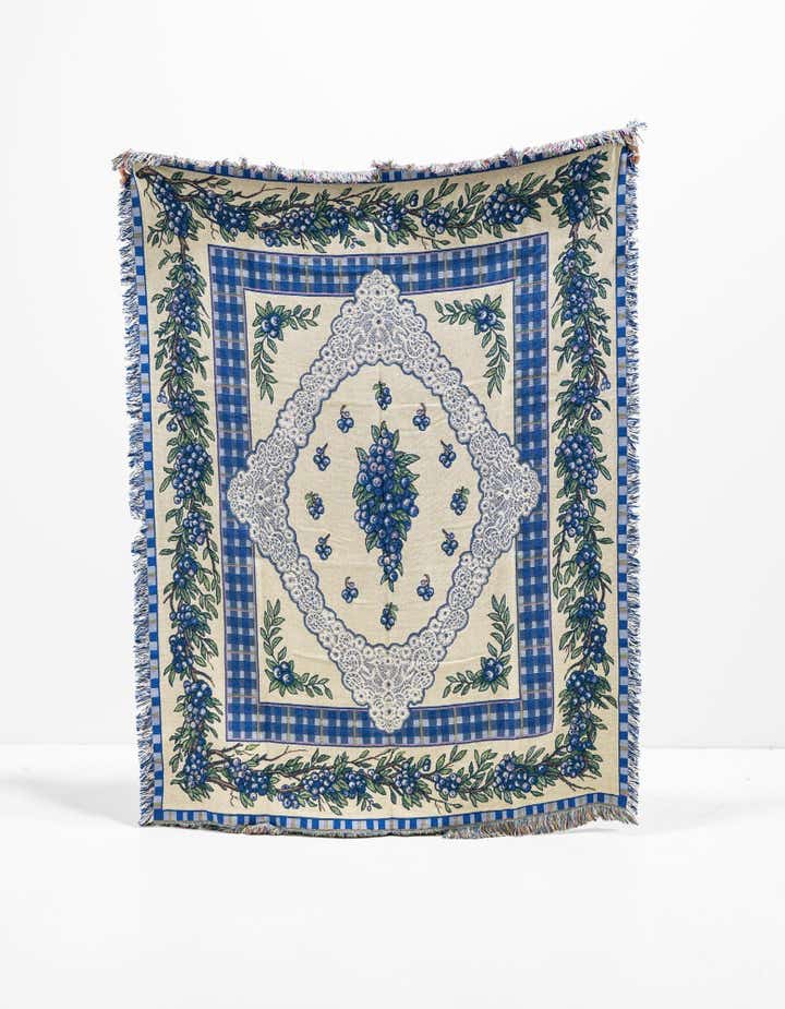 135cm x 185cm Blueberry Lace Throw Blanket