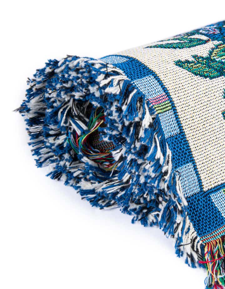 4' 6 x 6' Blueberry Lace Throw Blanket