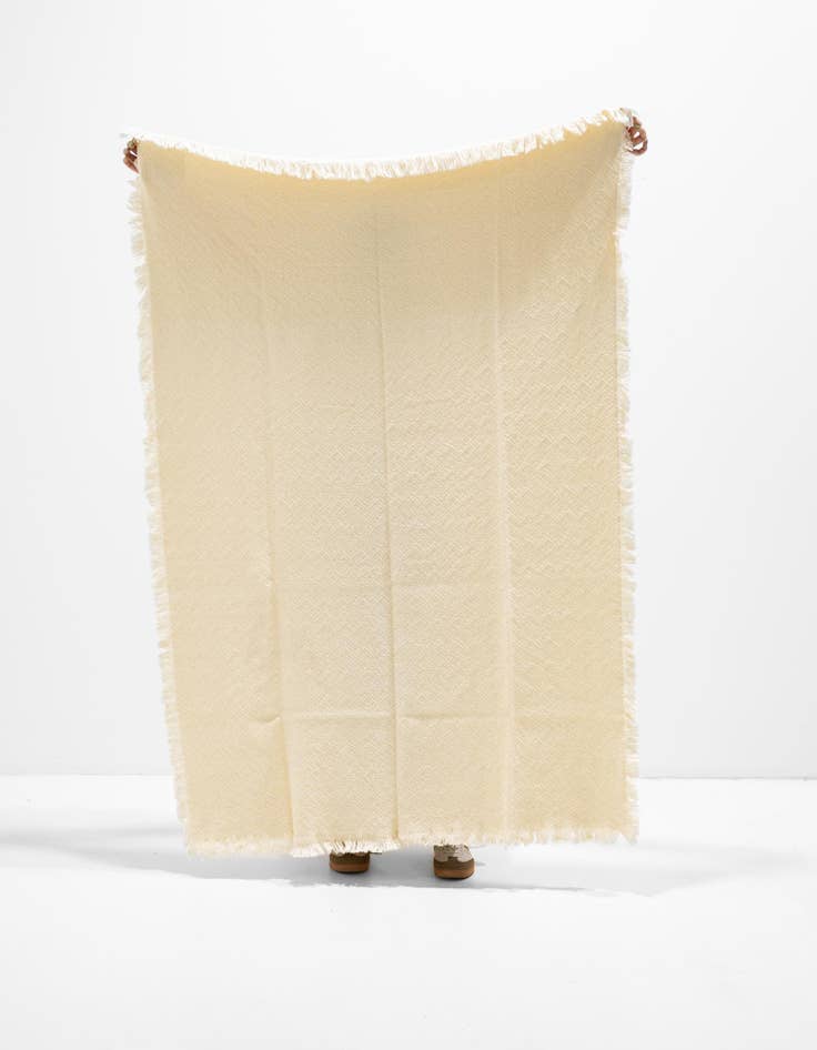 Detail image of 4' 6 x 6' Brittany Natural Throw Blanket