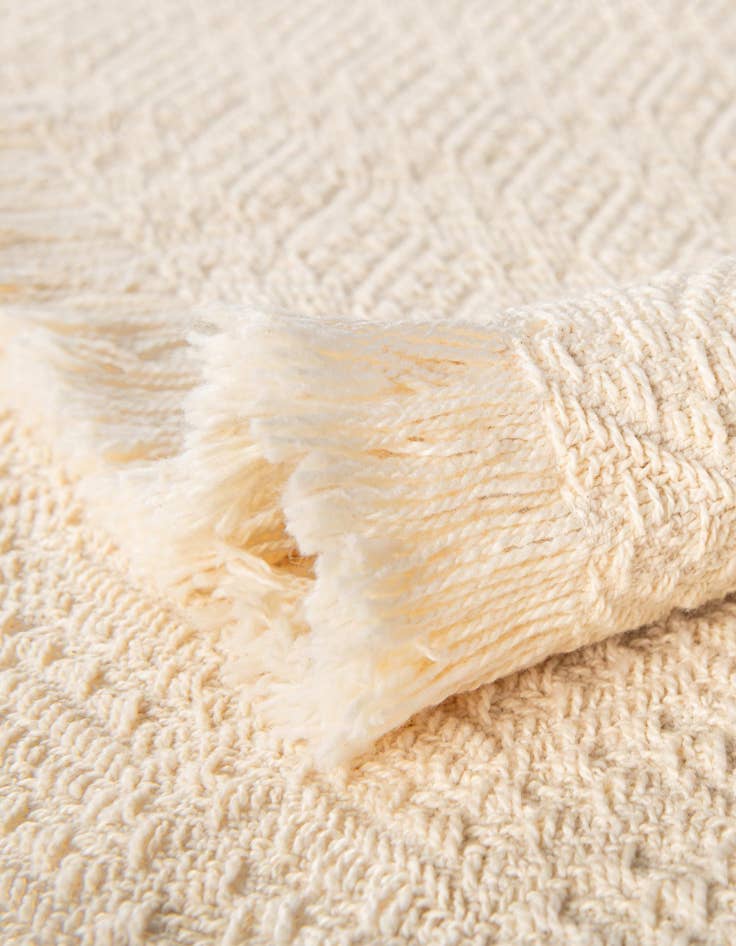 Detail image of 4' 6 x 6' Brittany Natural Throw Blanket