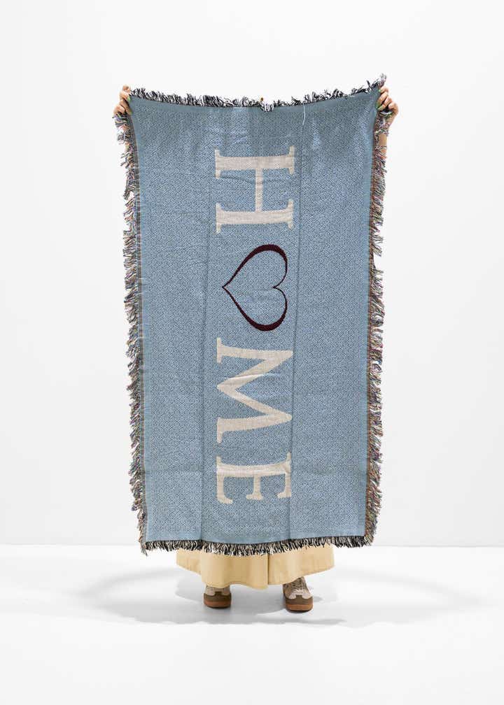 4' 6 x 6' Home Heart Teal Throw Blanket