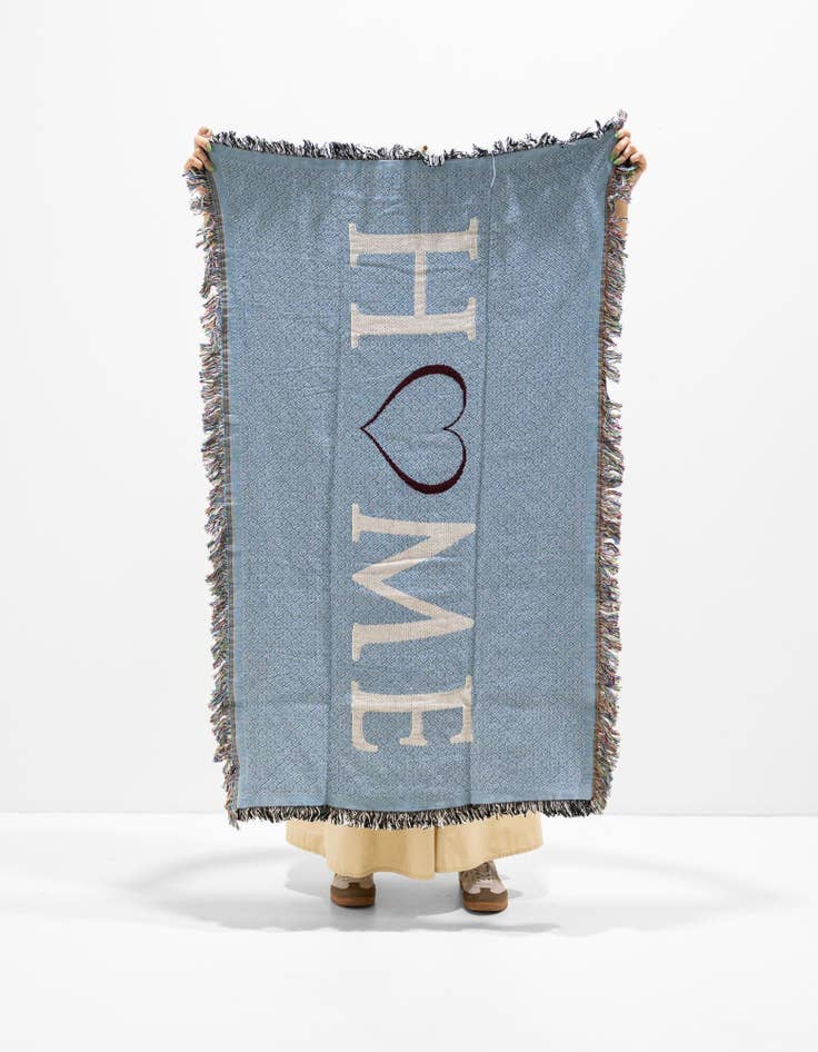 Detail image of 4' 6 x 6' Home Heart Teal Throw Blanket