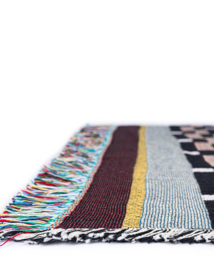 Detail image of 4' 6 x 6' Kaibab Throw Blanket