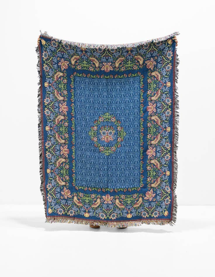 Detail image of 4' 6 x 6' Strawberry Thief Throw Blanket