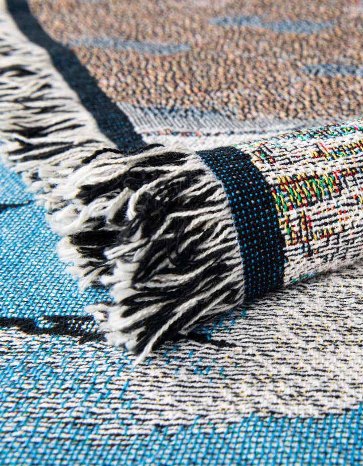 135cm x 185cm Footprints Throw Blanket
