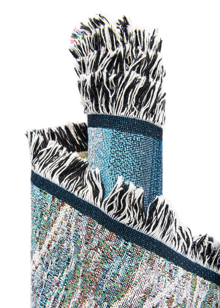 135cm x 185cm Footprints Throw Blanket
