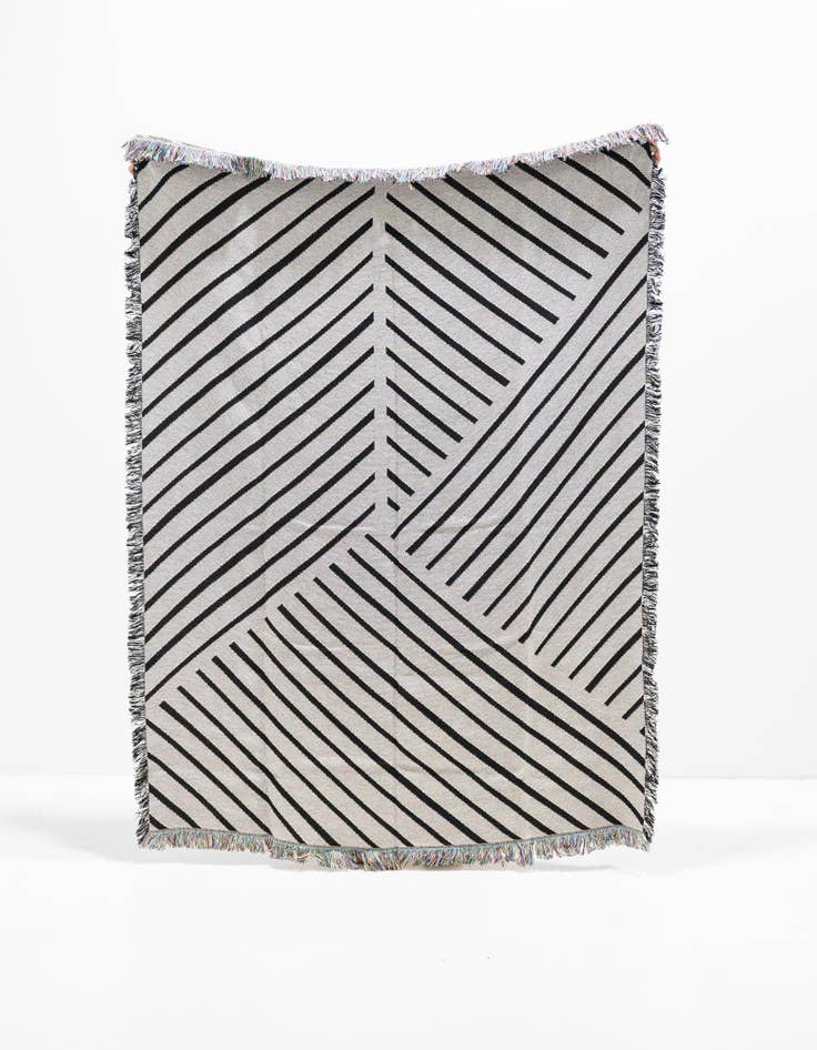 Detail image of 4' 6 x 6' Geometric Lines 1 Throw Blanket