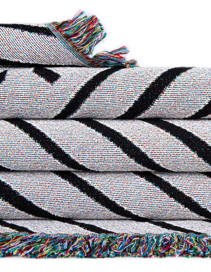 Detail image of 4' 6 x 6' Geometric Lines 1 Throw Blanket