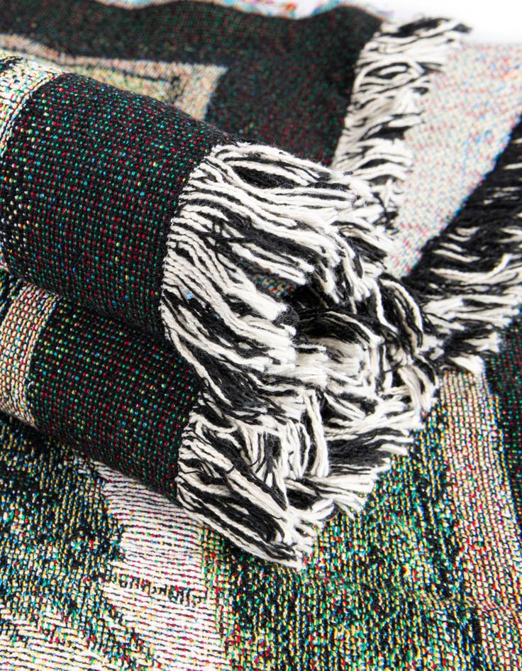Detail image of 4' 6 x 6' Welcome Canoe Throw Blanket