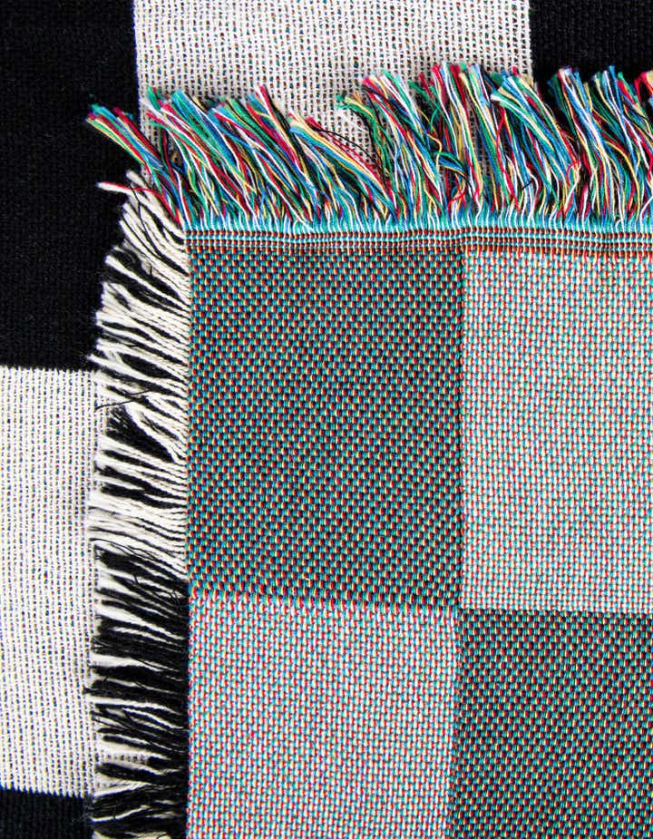 4' 6 x 6' Racing Check Throw Blanket