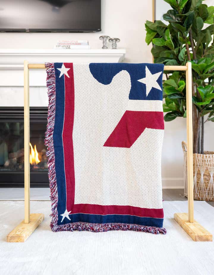 4' 6 x 6' Democratic Logo Throw Blanket