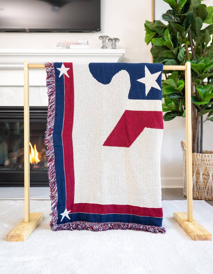 Detail image of 4' 6 x 6' Democratic Logo Throw Blanket