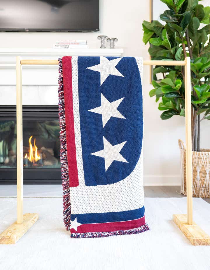 4' x 5' 9 Republican Logo Throw Blanket