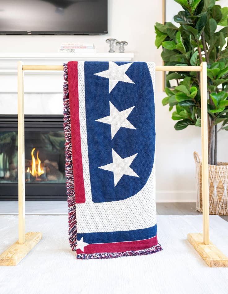 Detail image of 4' x 5' 9 Republican Logo Throw Blanket
