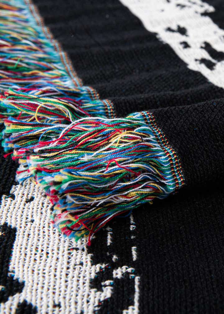 4' 6 x 6' Camo Stripe Flag Throw Blanket