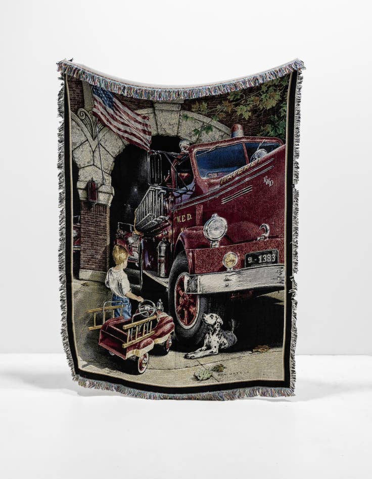 Detail image of 4' 6 x 6' Childhood Dreams Throw Blanket