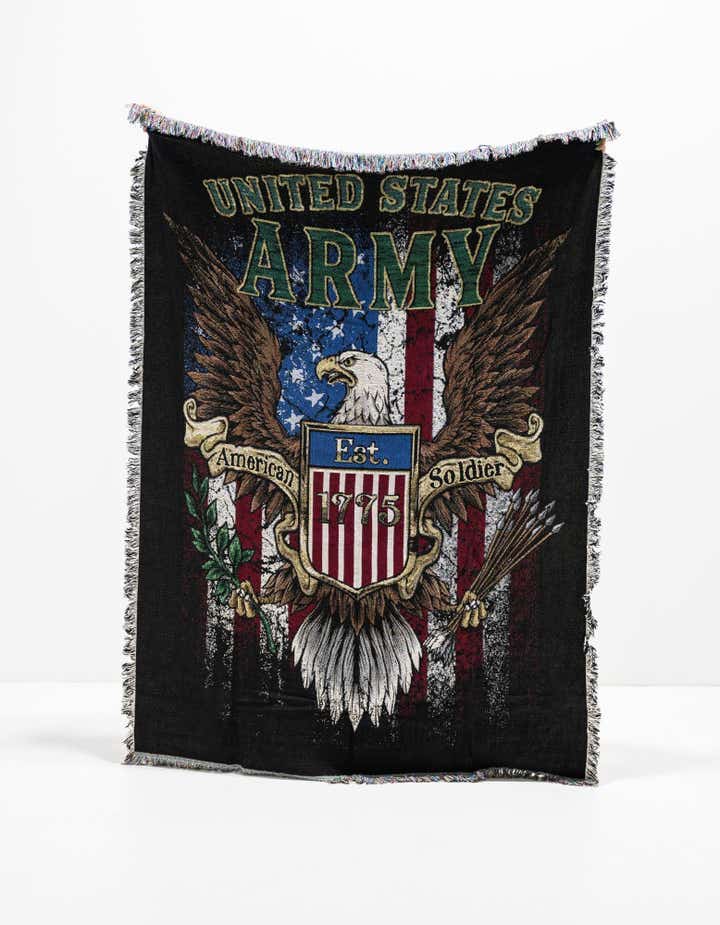 4' 6 x 6' Army Strong Throw Blanket