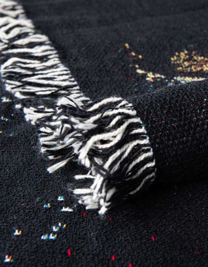 4' 6 x 6' Navy Strong Throw Blanket