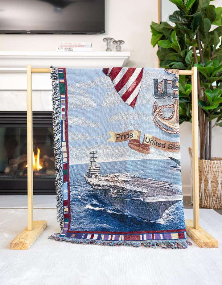 4' 6 x 6' US Navy Throw Blanket