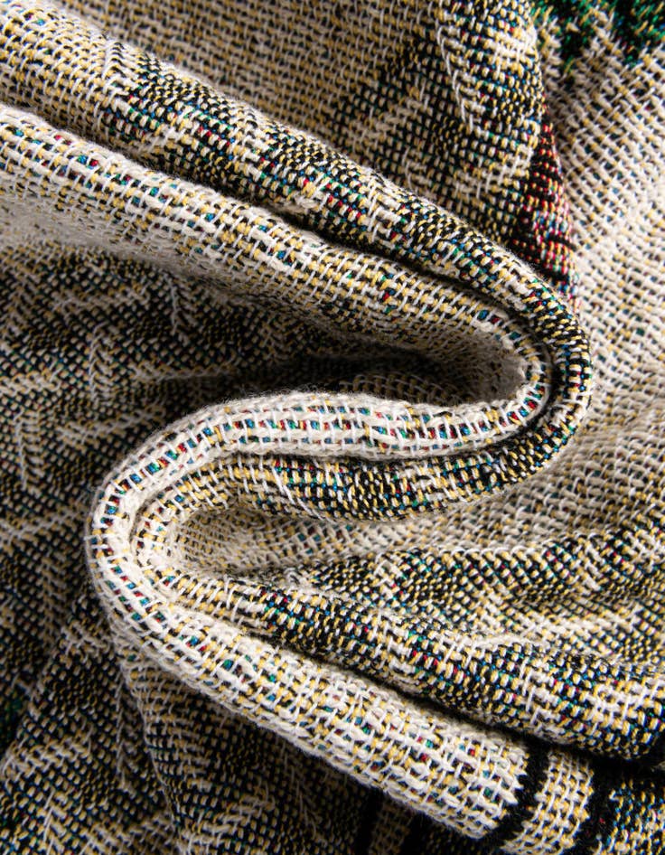 Detail image of 4' 6 x 6' Colonial Palms Throw Blanket
