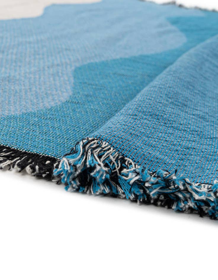 Detail image of 4' 6 x 6' Throw Blanket
