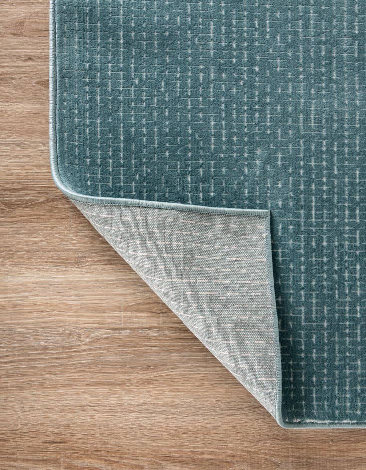 Detail image of 2' x 6' Aakaar Runner Rug