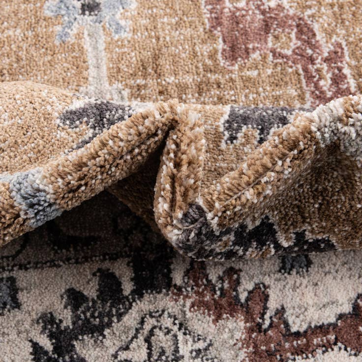 Detail image of 10' x 13' Eco Traditional Rug