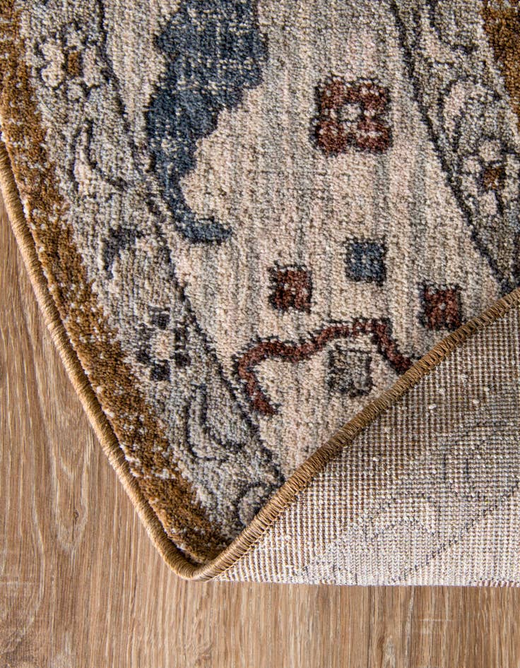 Detail image of 7' x 7' Eco Traditional Round Rug